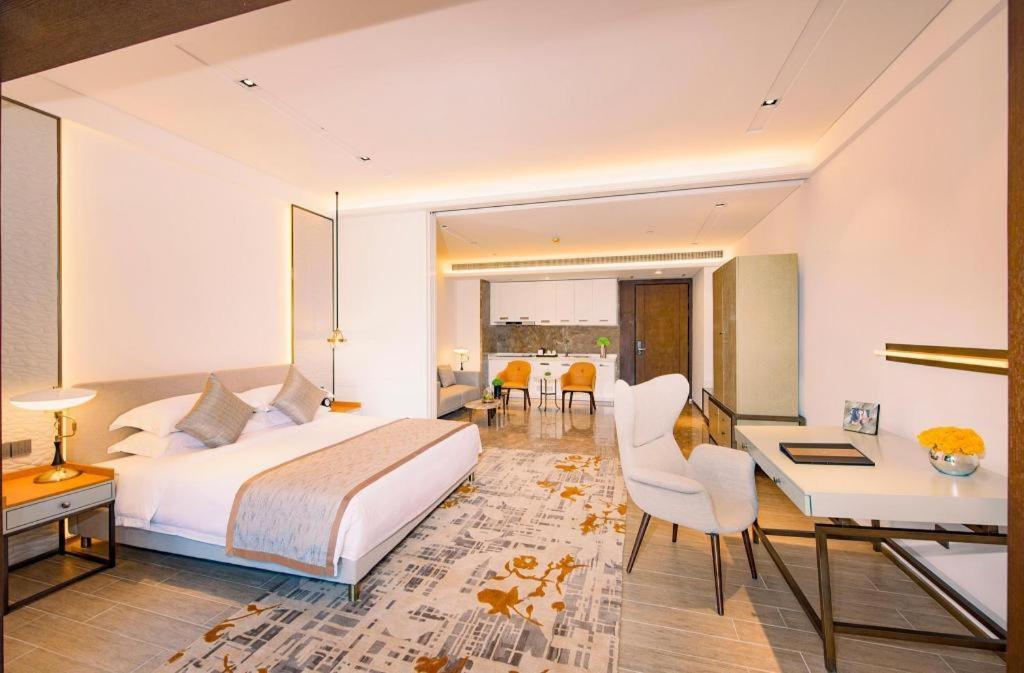 Rock Platinum Sea View Hotel Tam Á Ngoại thất bức ảnh
