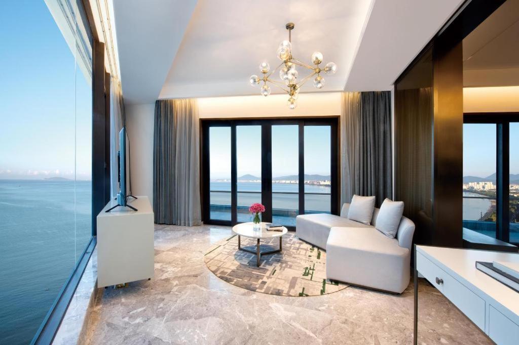 Rock Platinum Sea View Hotel Tam Á Ngoại thất bức ảnh
